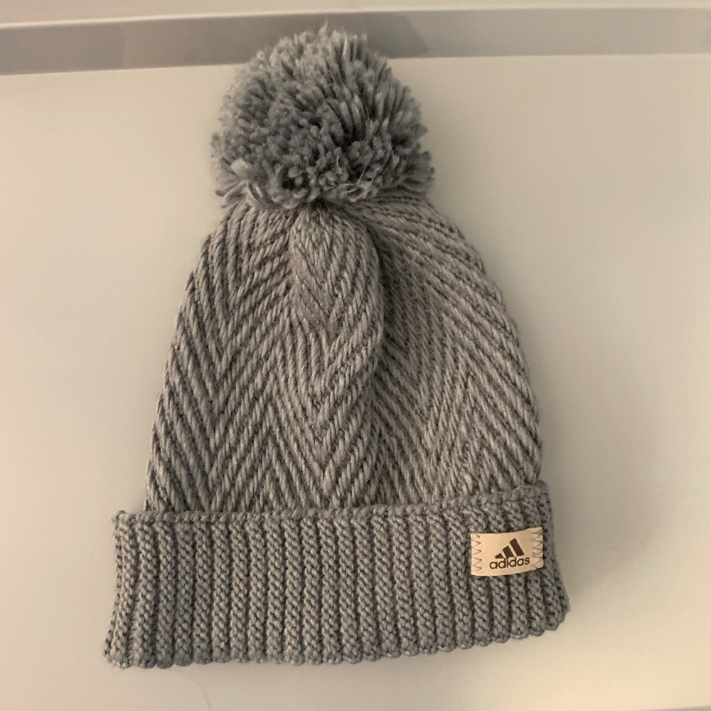 NWOT Gray Adidas Beanie